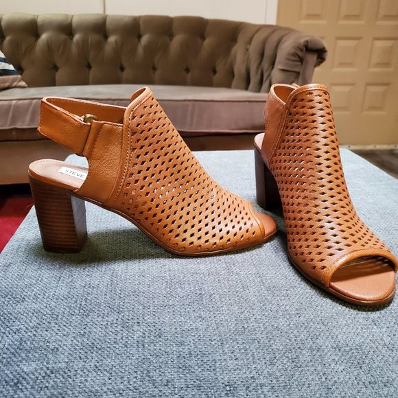 Steve Madden | Leather High heel Nimbble Peep Toe Sandals - Picture 6 of 6